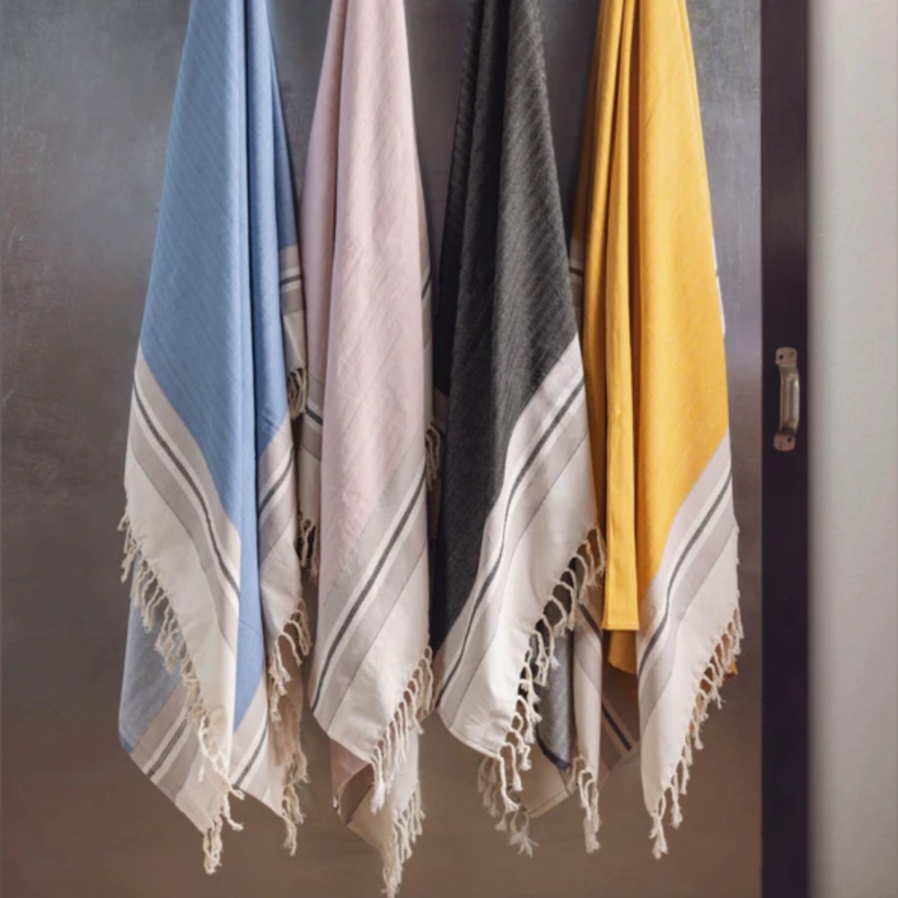 Karma Lisbon Collection: LARGE pink cotton beach throw / 53” x 74”-NWT